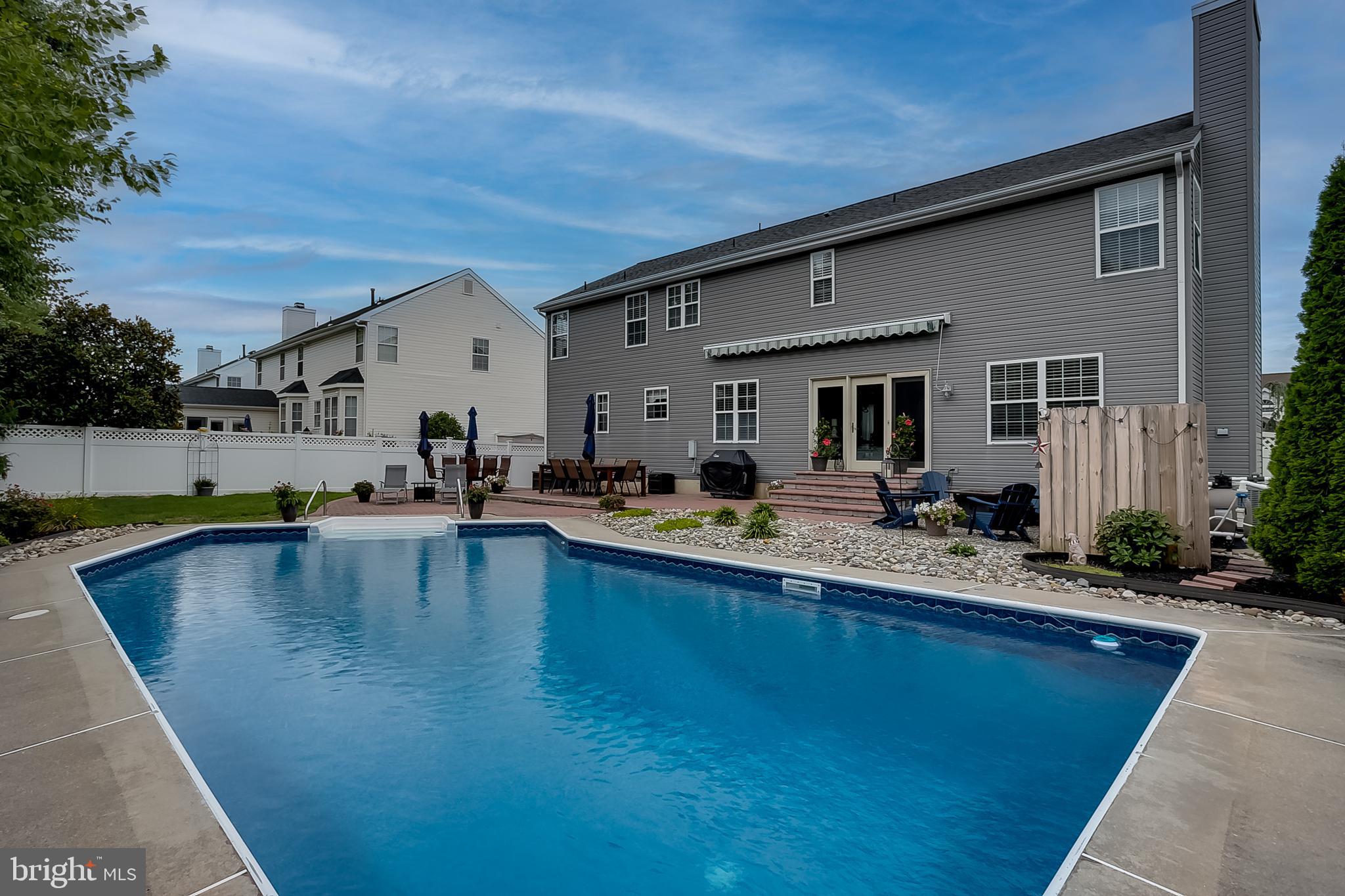19 Annapolis Dr