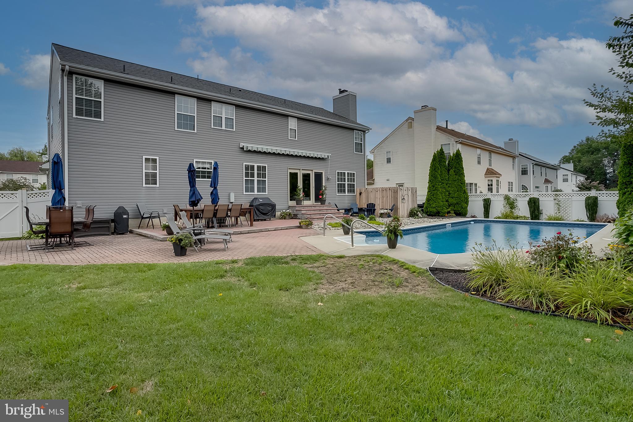 19 Annapolis Dr