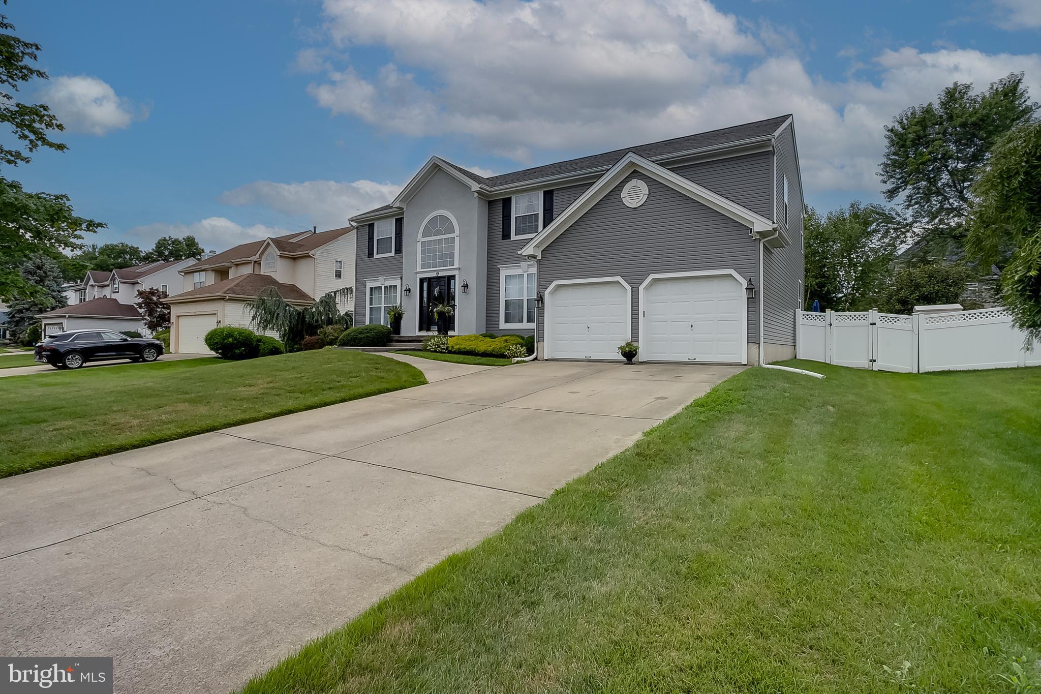 19 Annapolis Dr