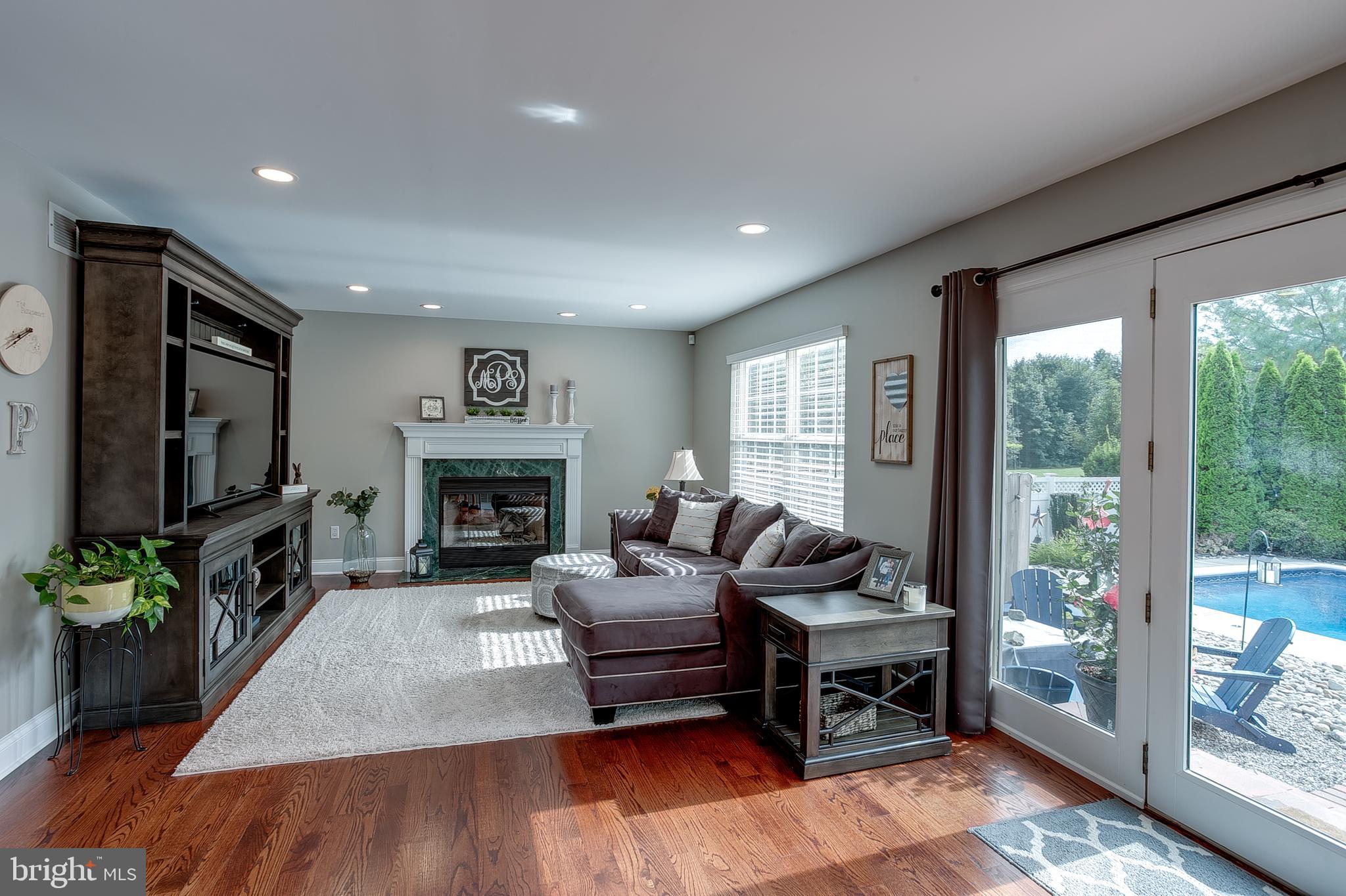 19 Annapolis Dr