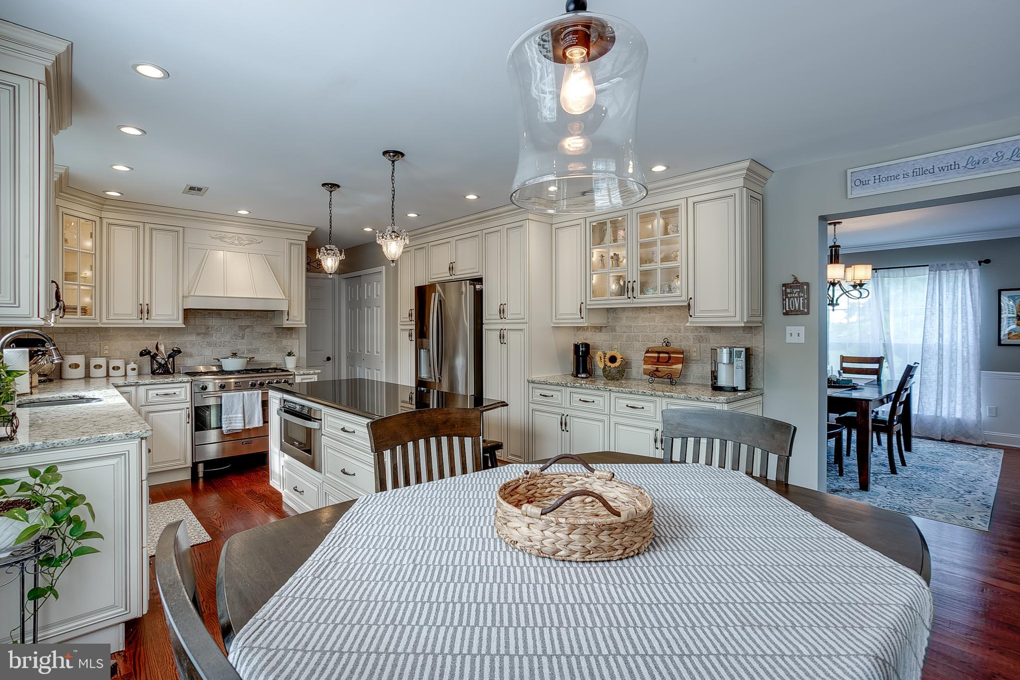 19 Annapolis Dr