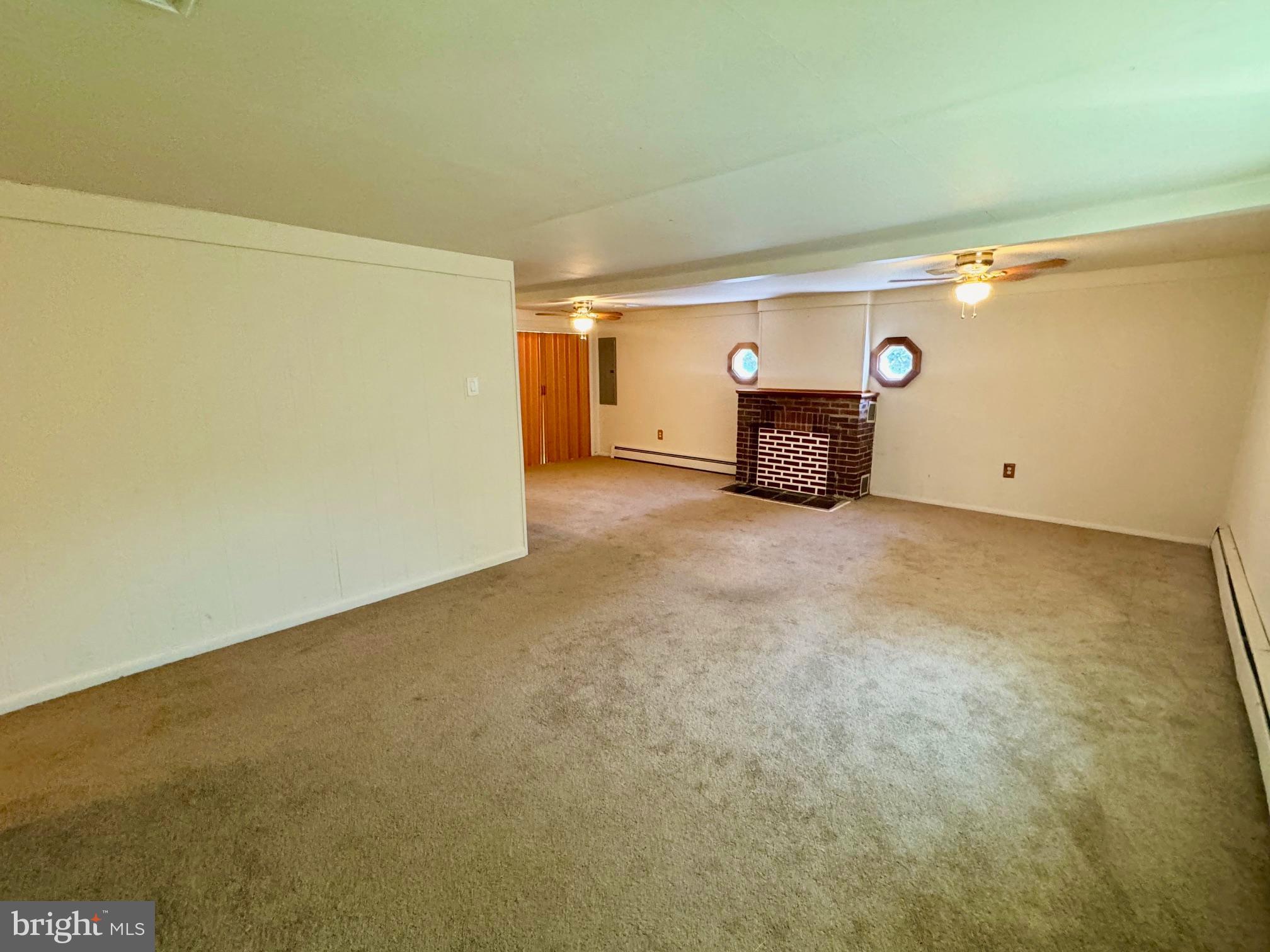 313 ALGONQUIN TRAIL