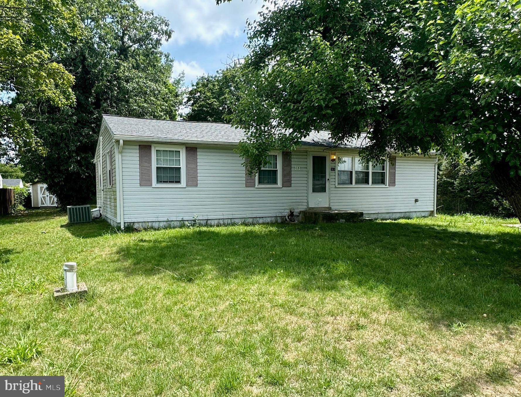 313 ALGONQUIN TRAIL