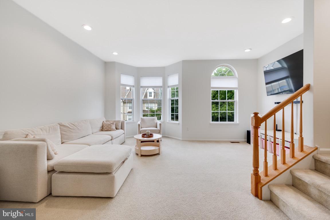 6303 RIVERFRONT DRIVE