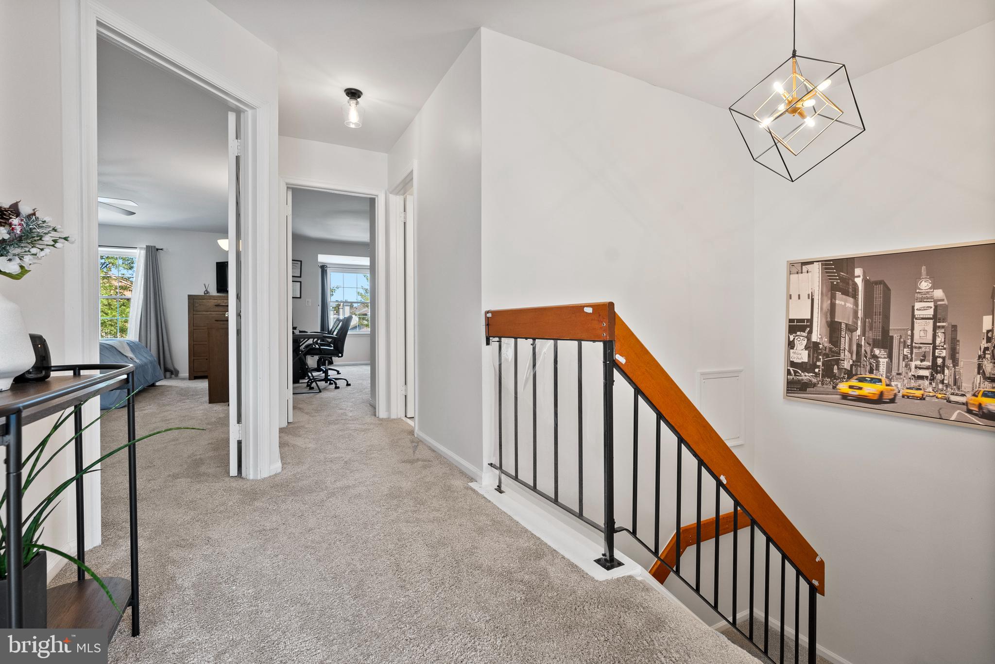 51 Knighton la