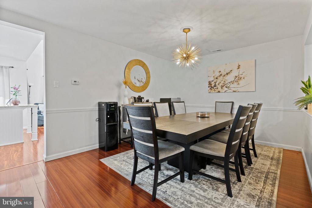 51 Knighton la