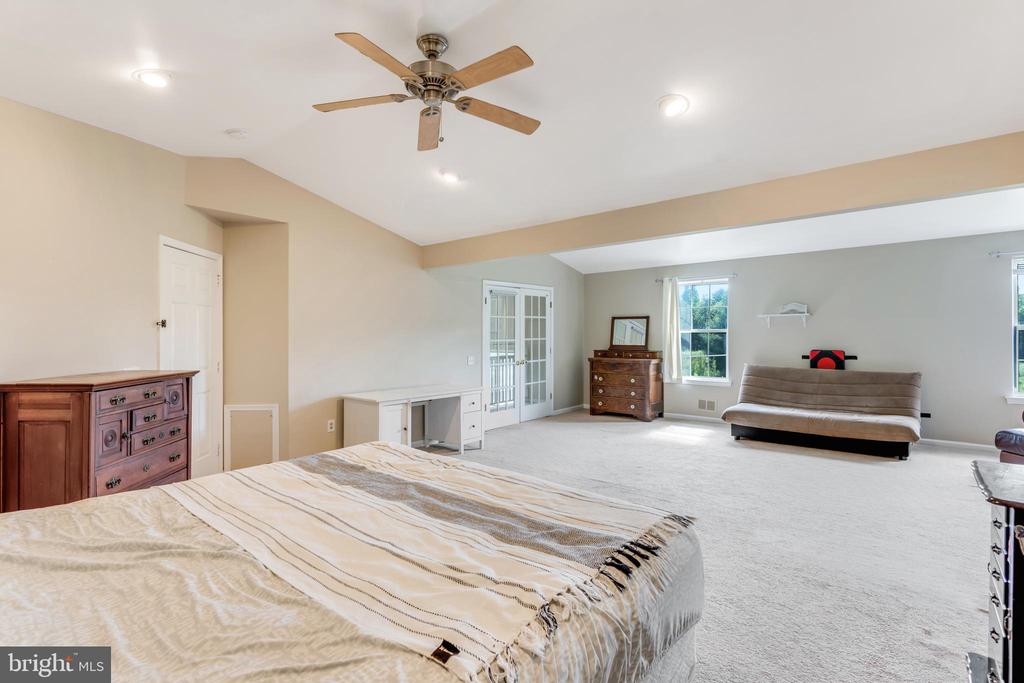 180 PREAKNESS DRIVE