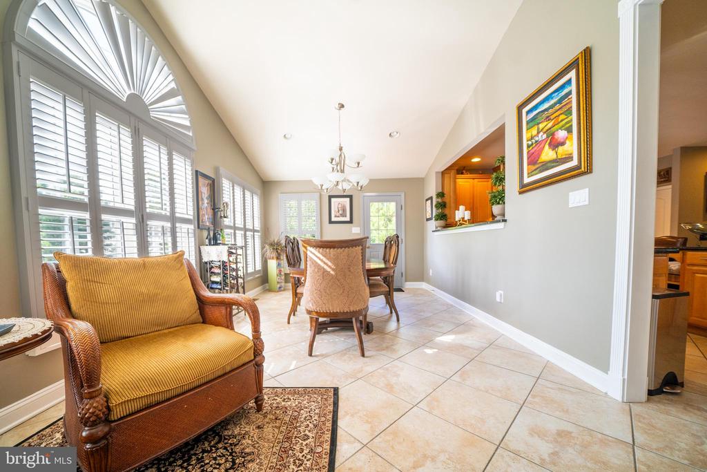 5 FOXTAIL COURT