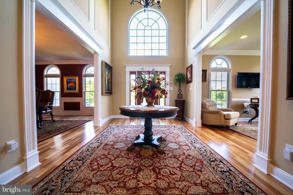 5 FOXTAIL COURT