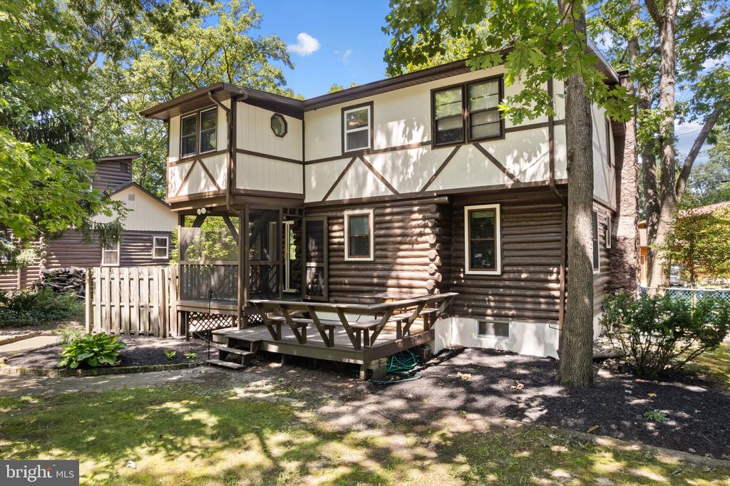 16 EVERGREEN ROAD