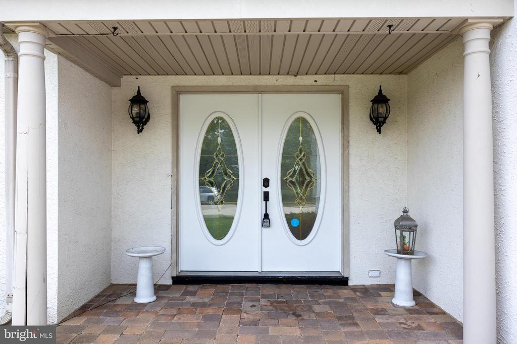 75 Michaelson Dr