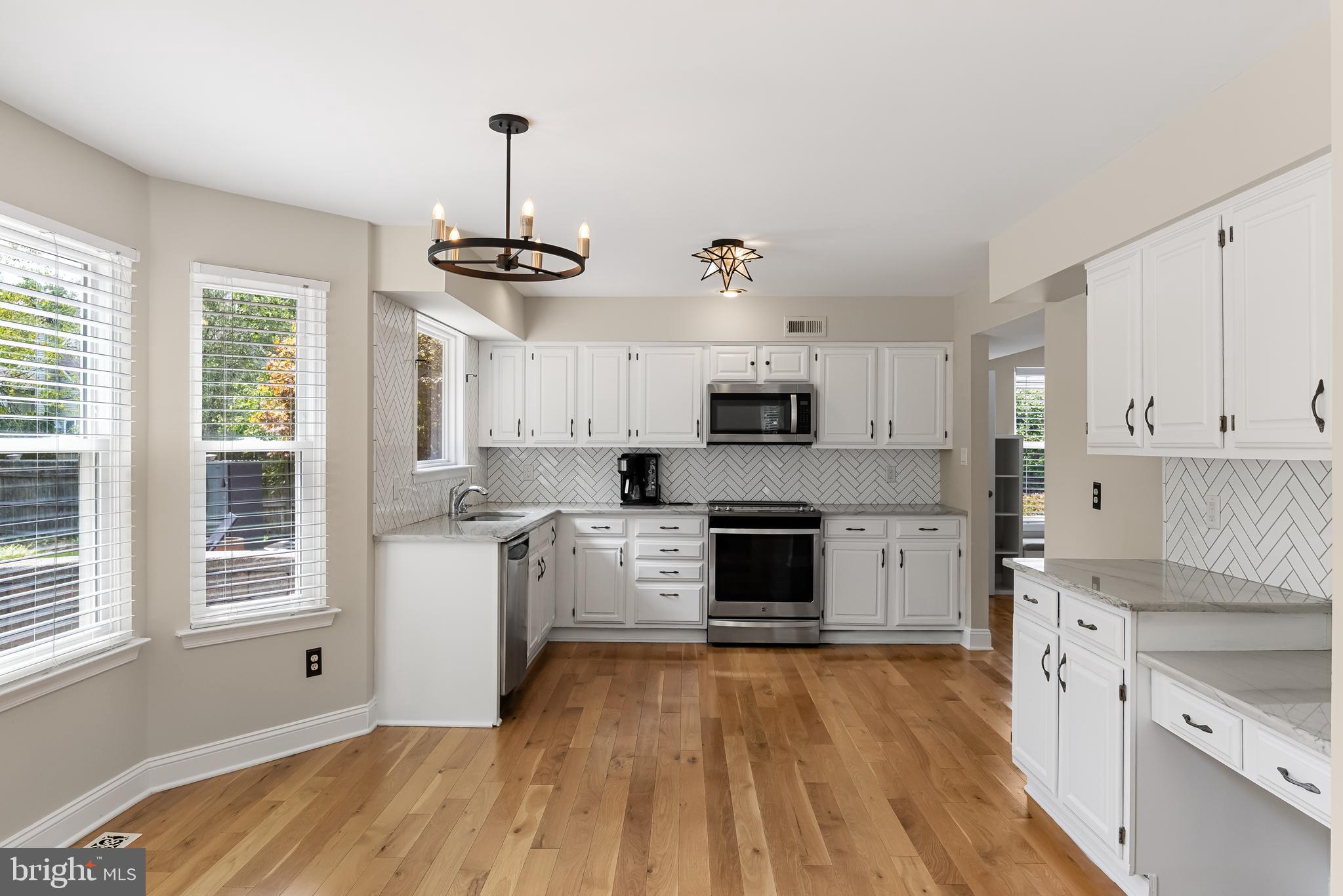 75 Michaelson Dr