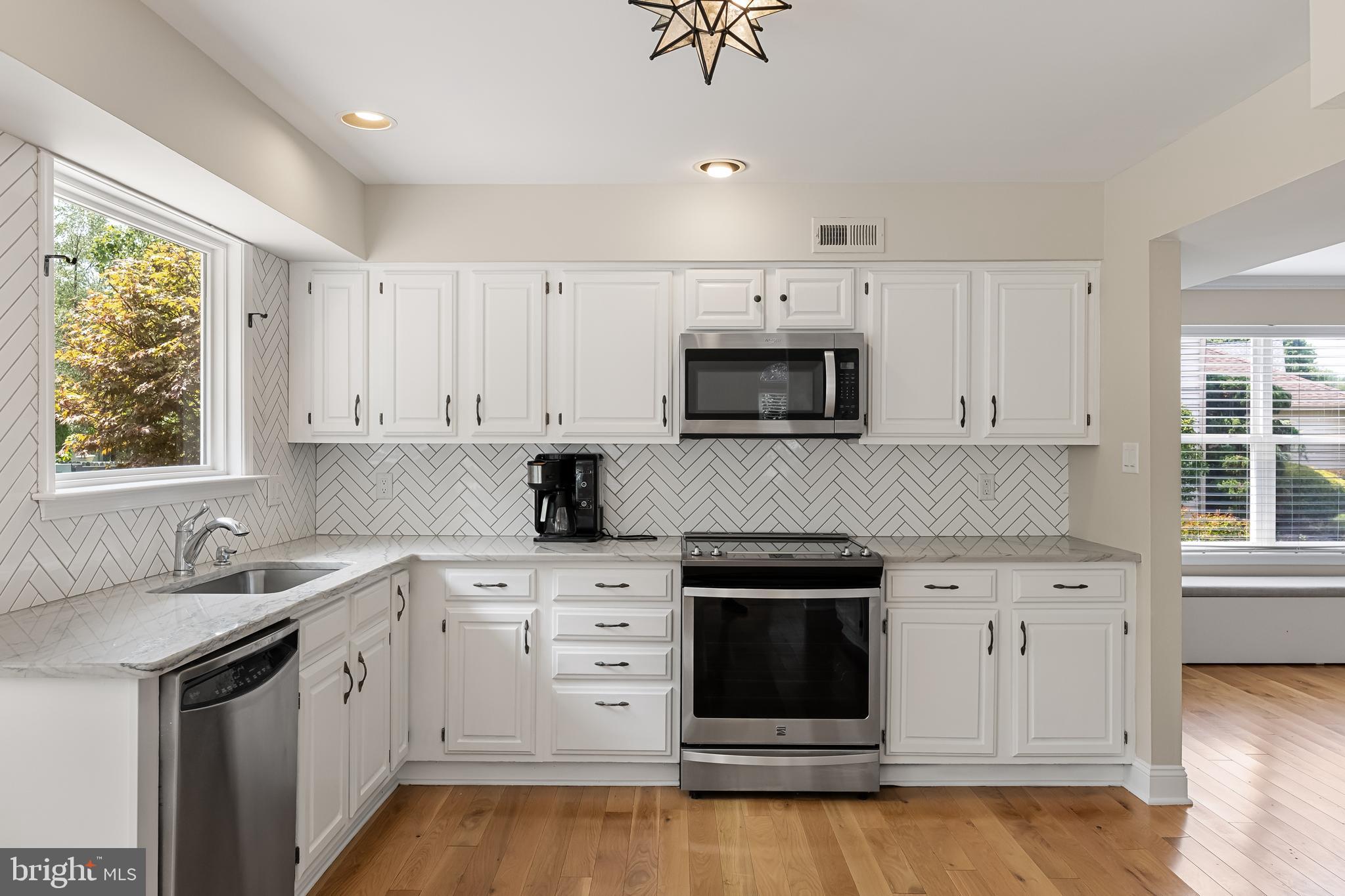 75 Michaelson Dr