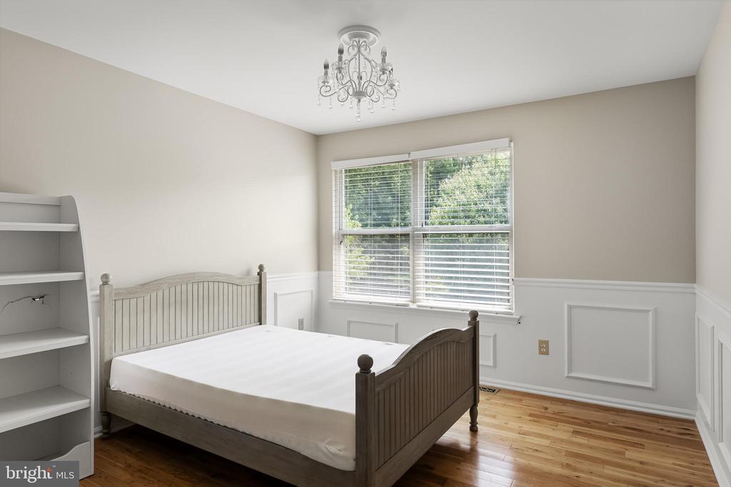 75 Michaelson Dr
