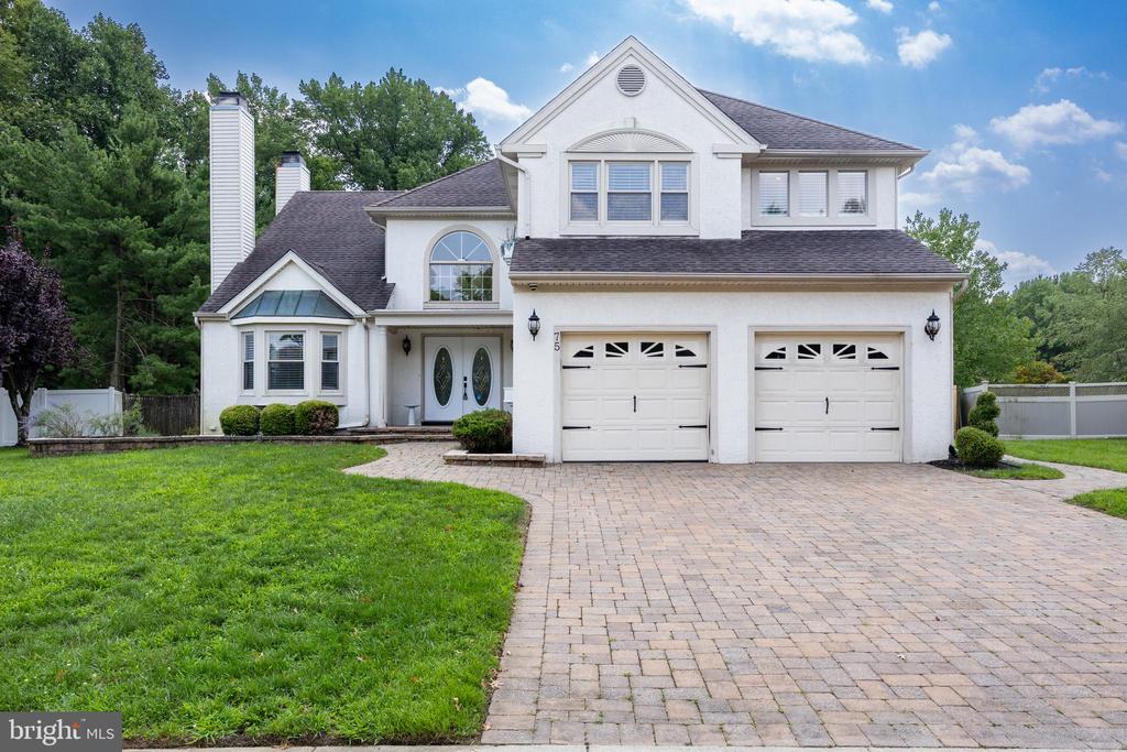 75 Michaelson Dr