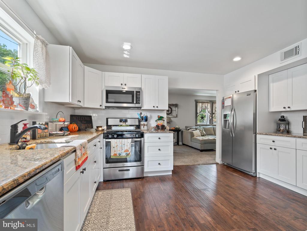 11 GAINOR AVENUE