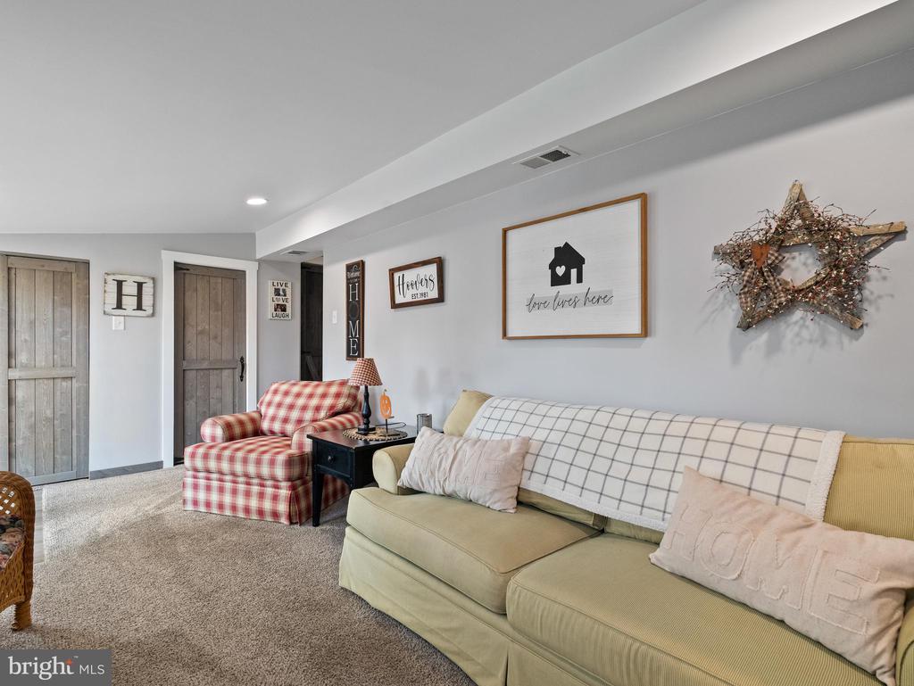11 GAINOR AVENUE