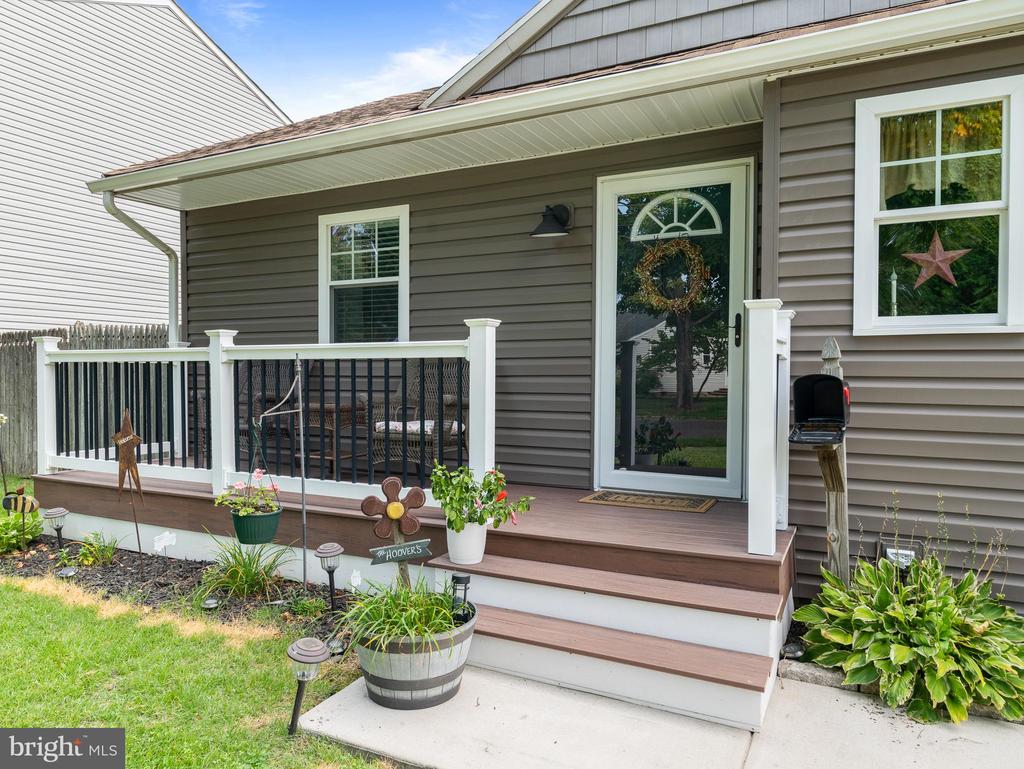 11 GAINOR AVENUE