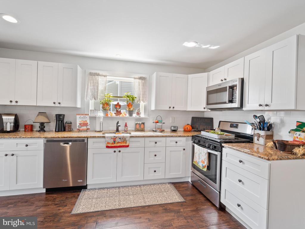 11 GAINOR AVENUE