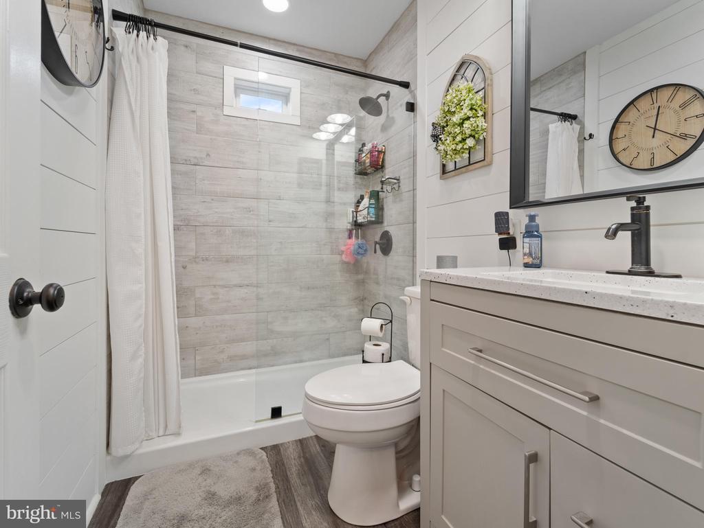 11 GAINOR AVENUE