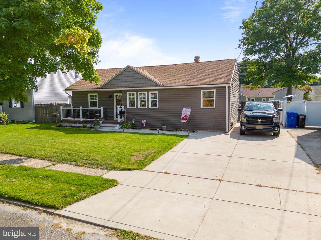 11 GAINOR AVENUE