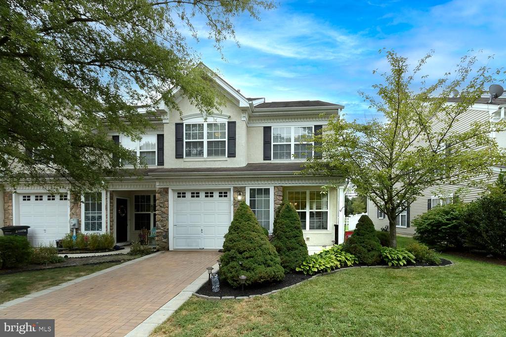 13 BEAUMONT PLACE