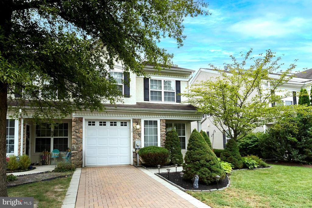 13 BEAUMONT PLACE