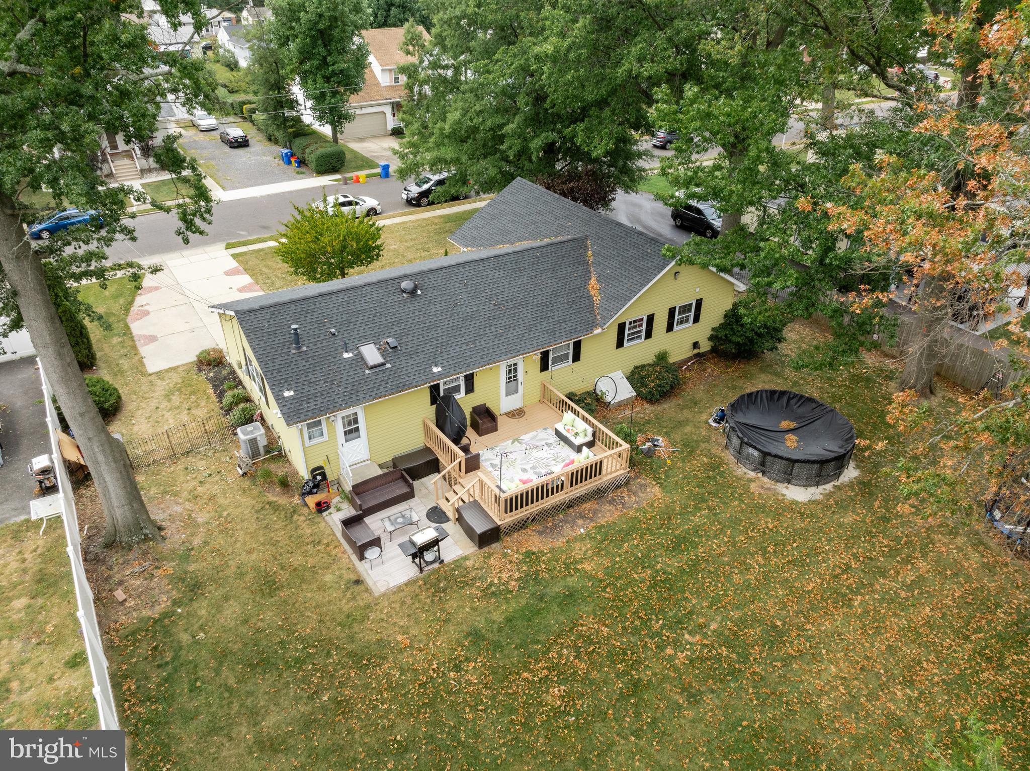 327 Elm Ave