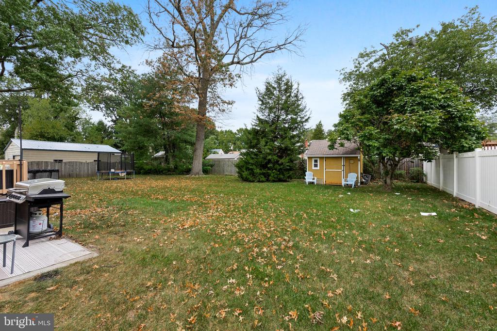 327 Elm Ave