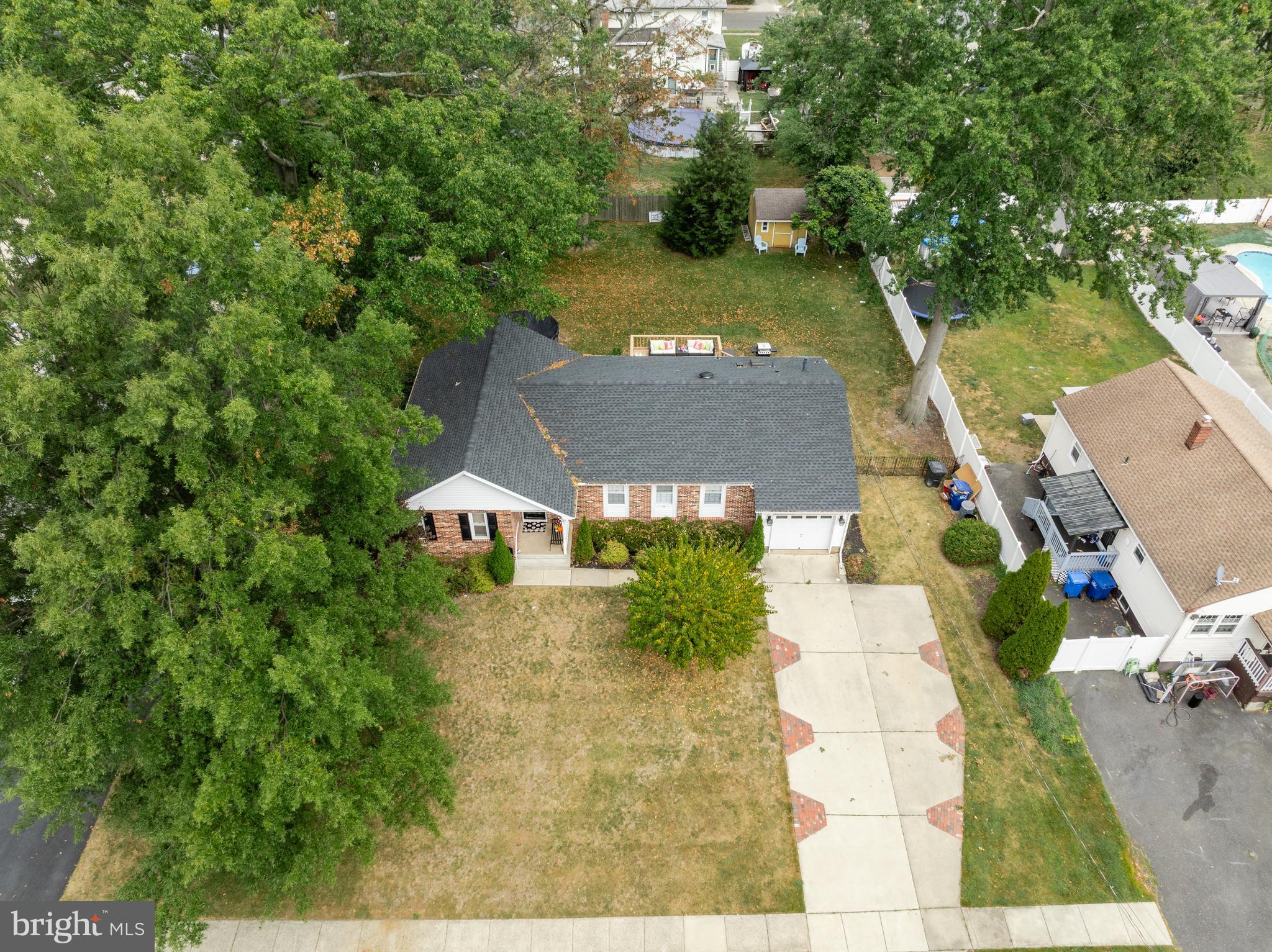 327 Elm Ave