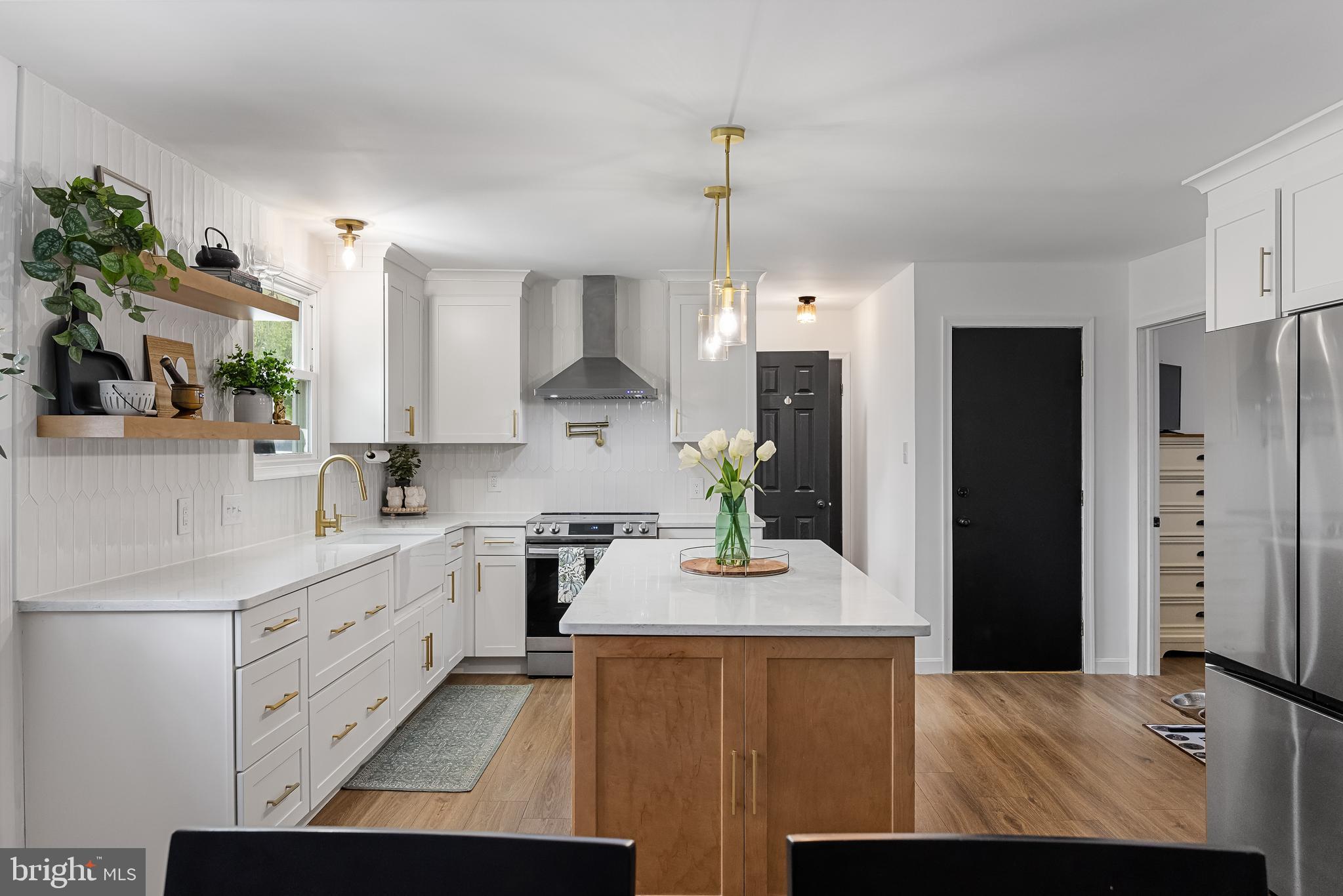 327 Elm Ave