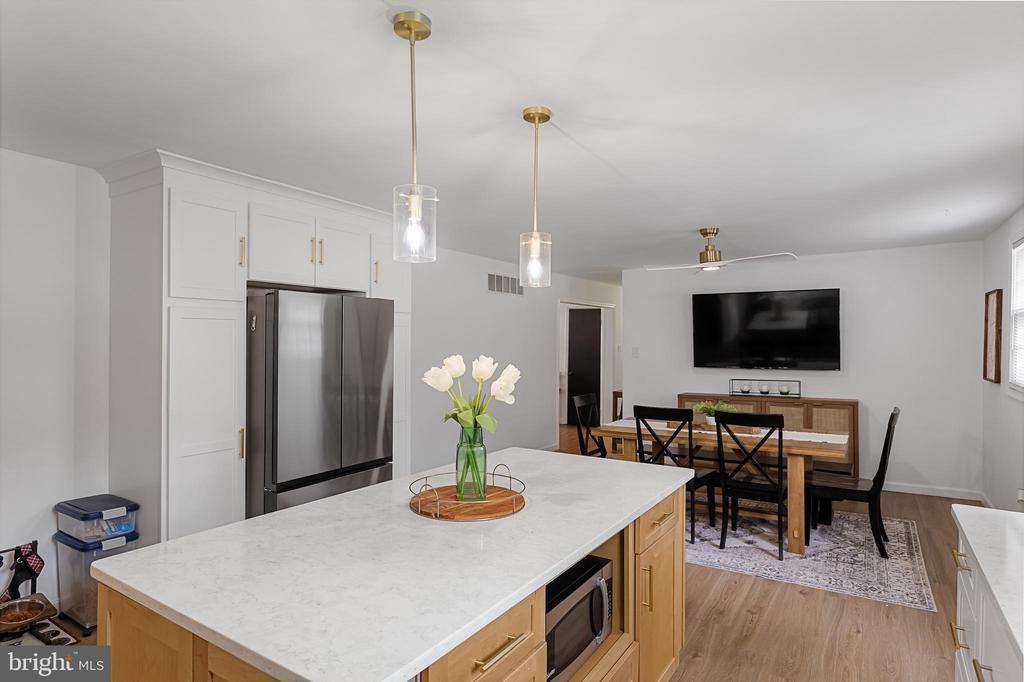 327 Elm Ave