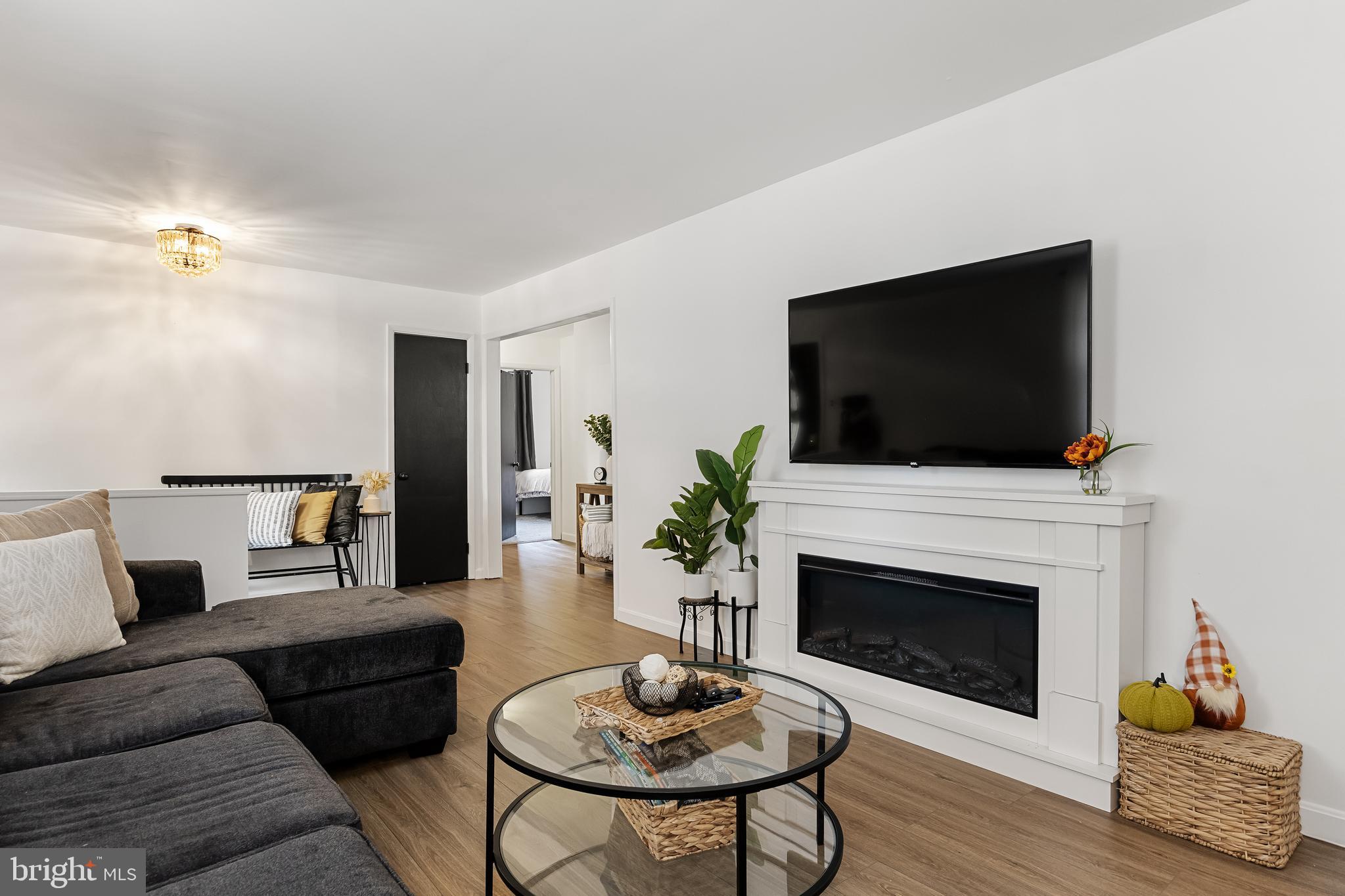 327 Elm Ave