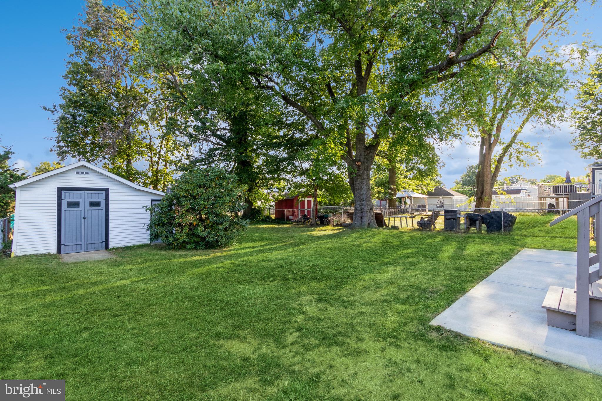 36 E LINWOOD AVENUE