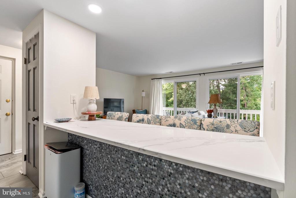 81 SWEETFERN CT