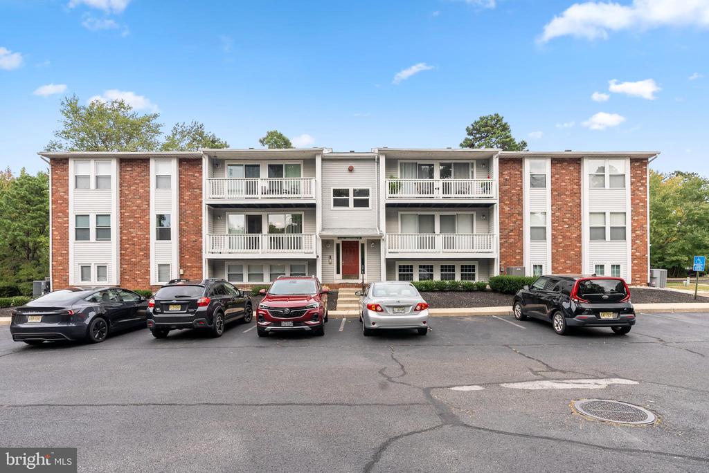 81 SWEETFERN CT