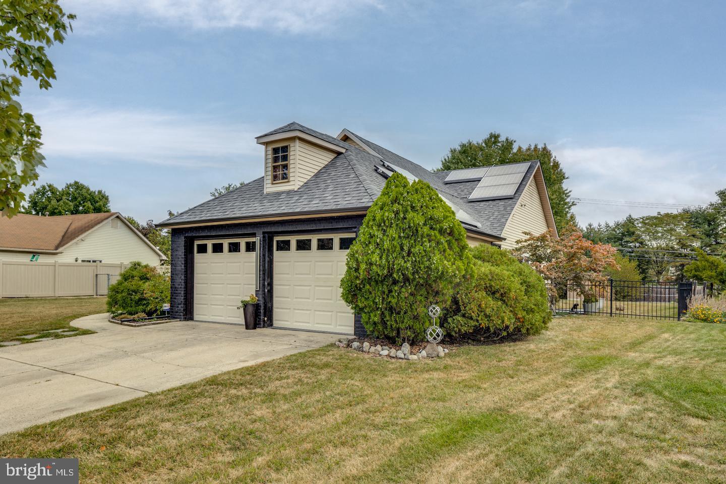 36 BIRCHWOOD DRIVE