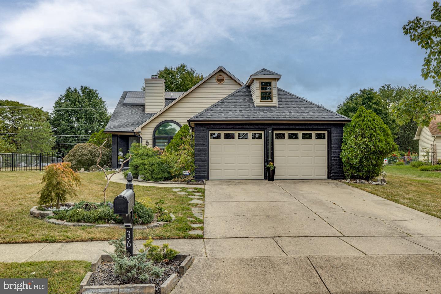 36 BIRCHWOOD DRIVE
