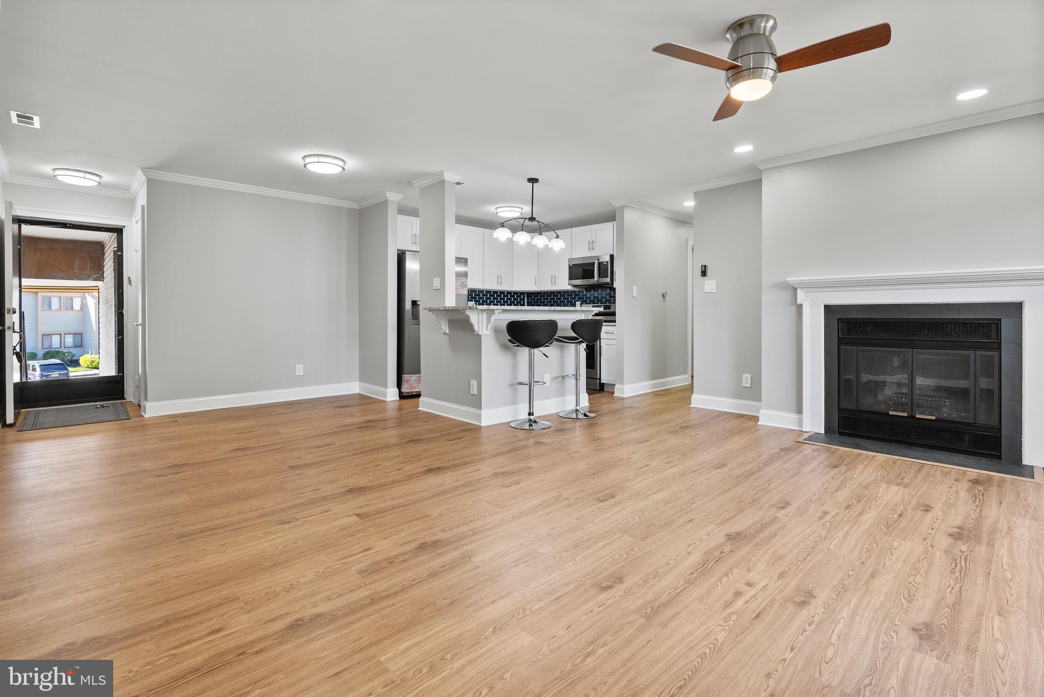 308 Woodhollow Dr