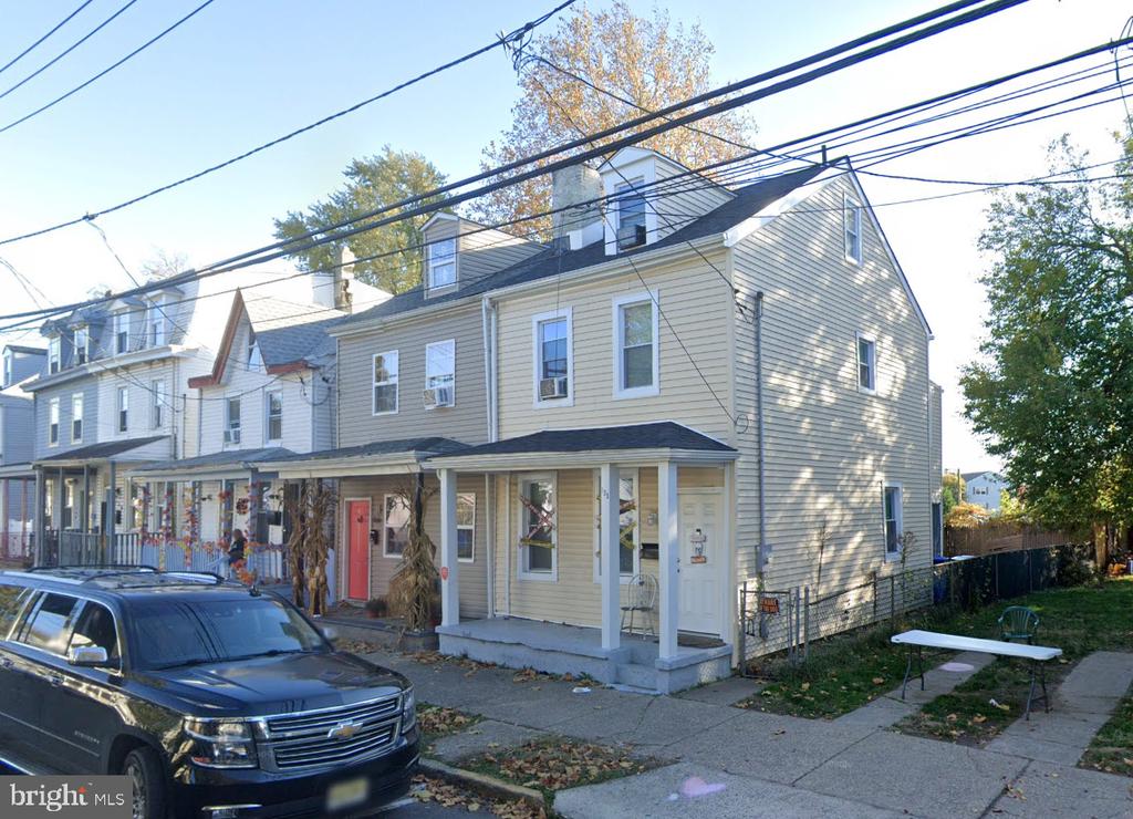 123 E FEDERAL STREET