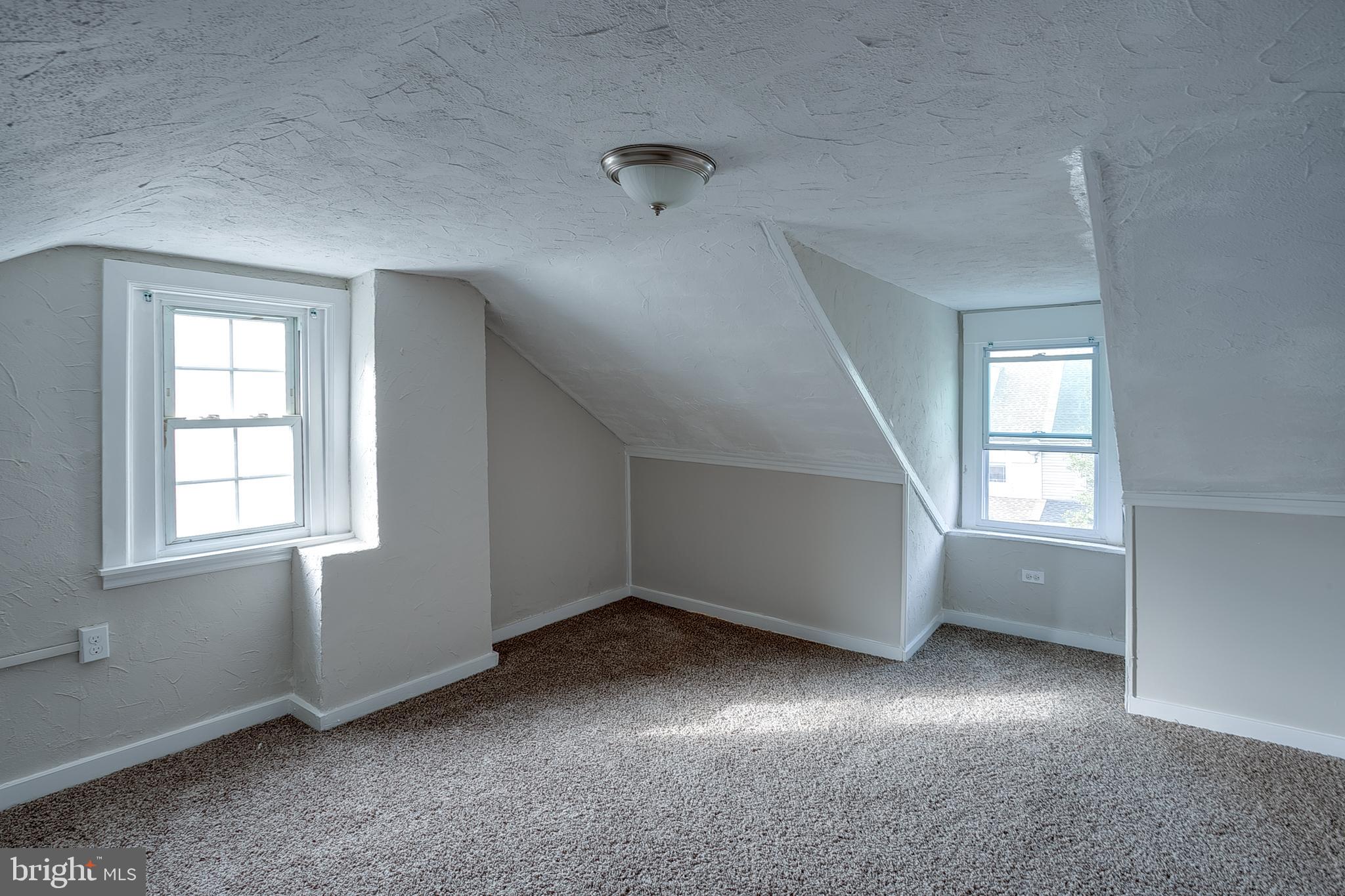 123 E FEDERAL STREET