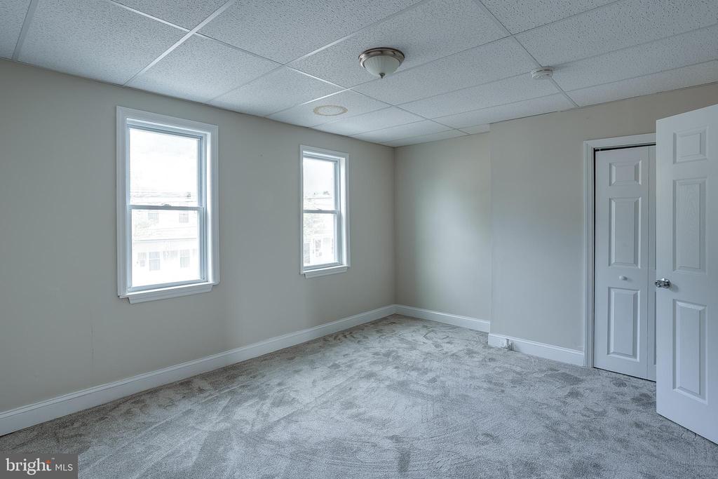 123 E FEDERAL STREET