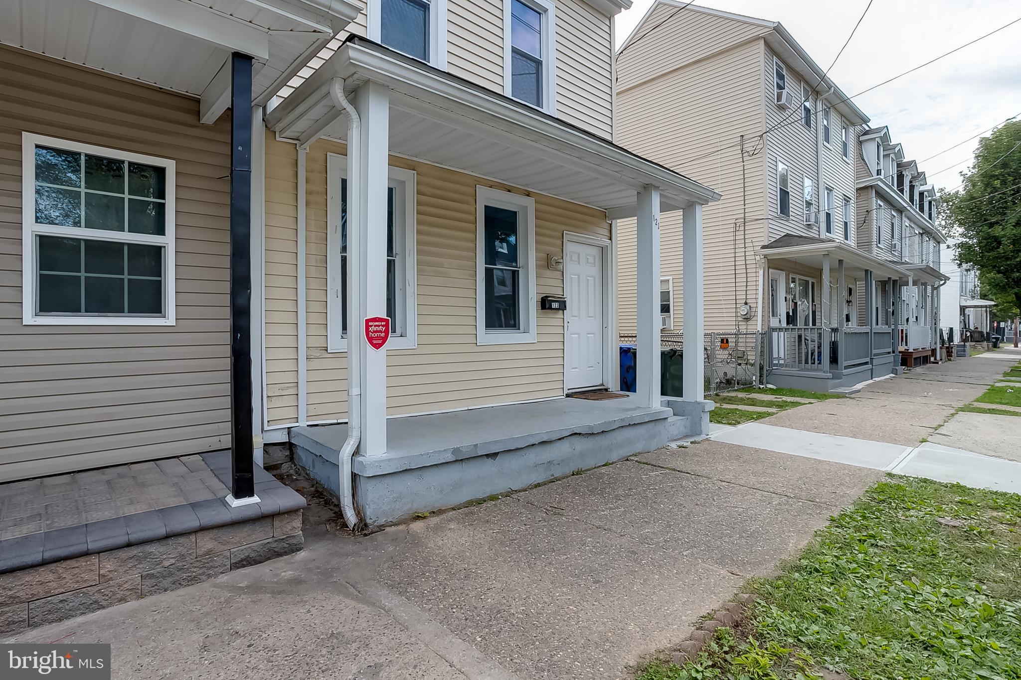 123 E FEDERAL STREET