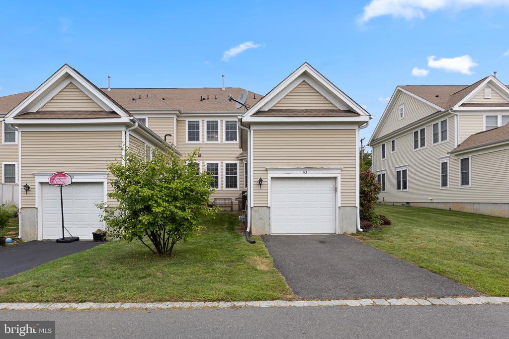 113 Bordentown Crosswicks Rd