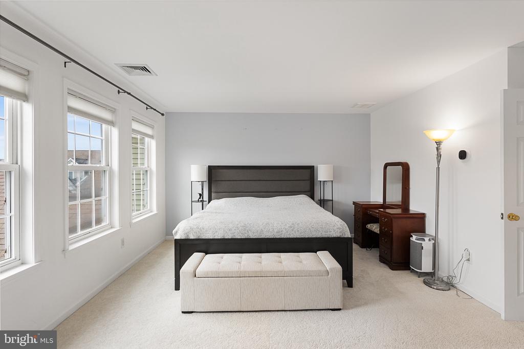 113 Bordentown Crosswicks Rd