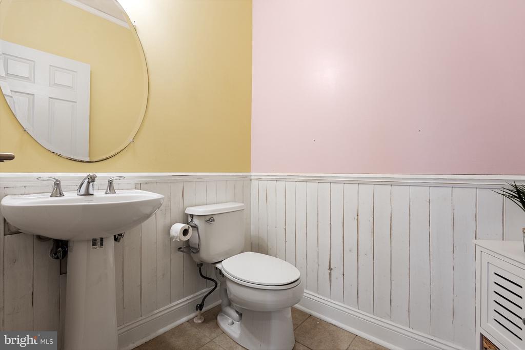 113 Bordentown Crosswicks Rd