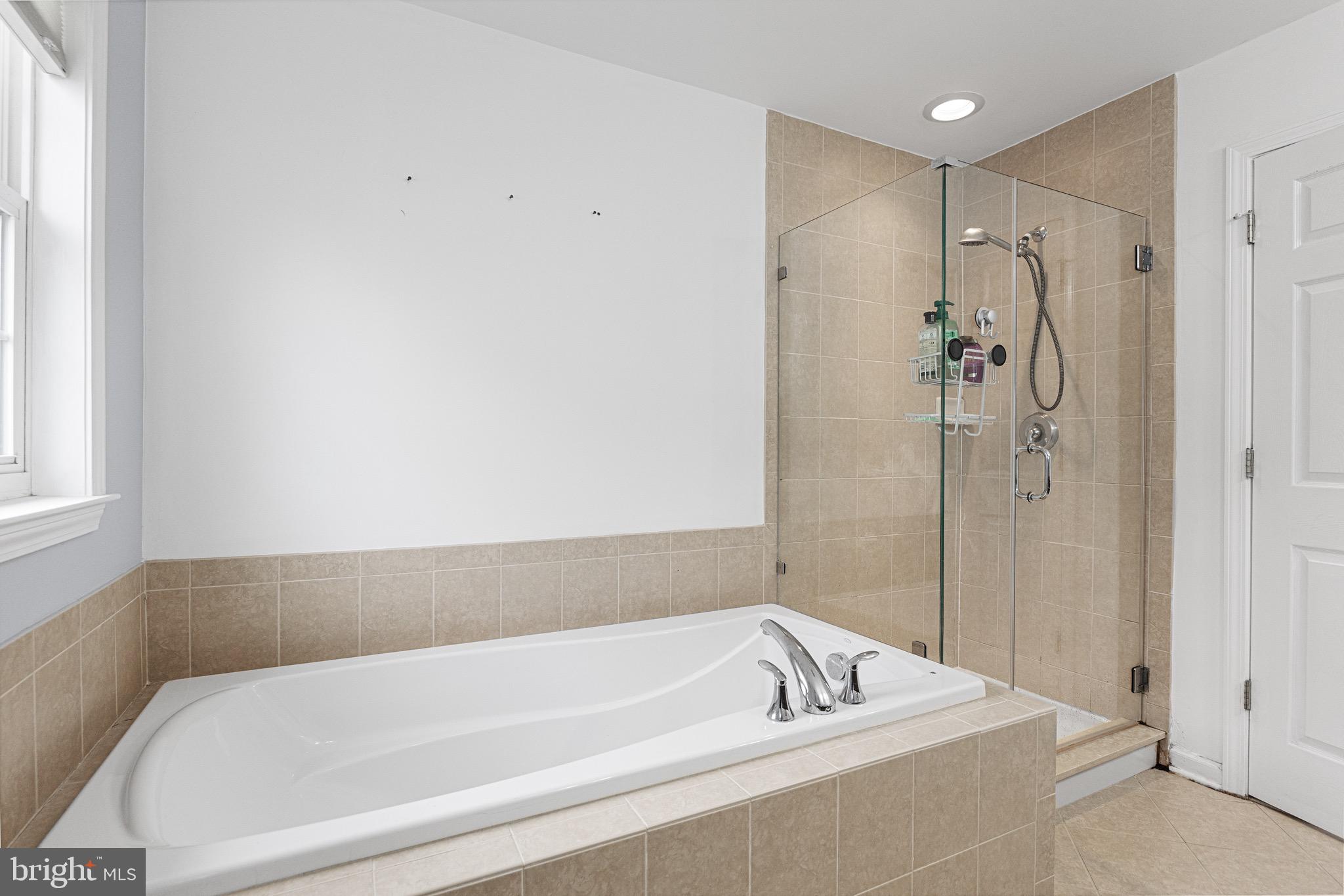 113 Bordentown Crosswicks Rd