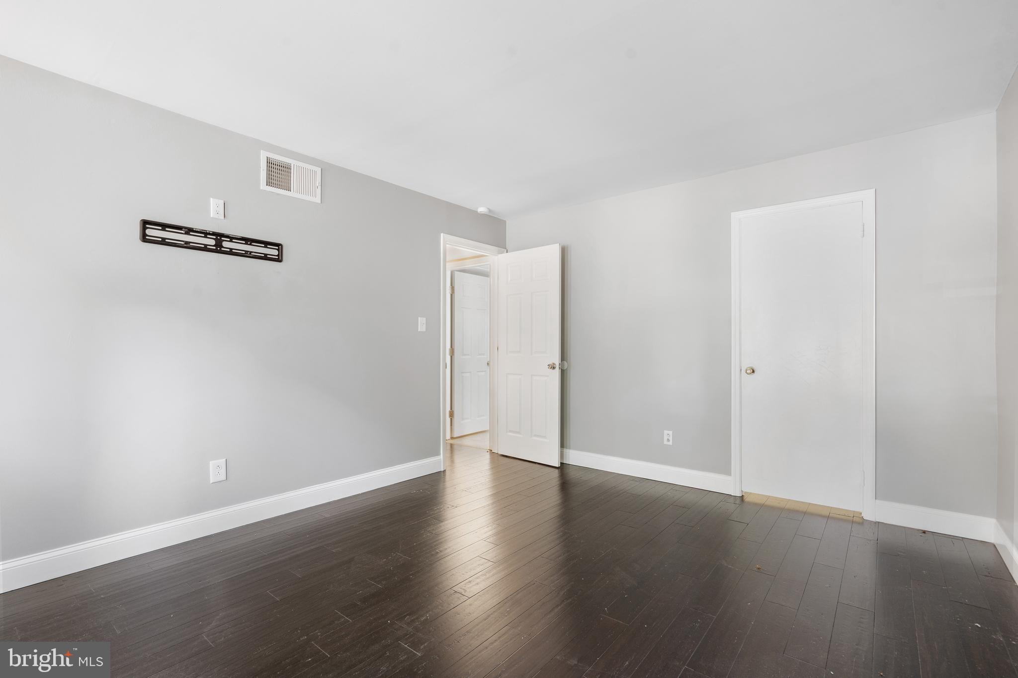 25 S CHURCH ROAD 161