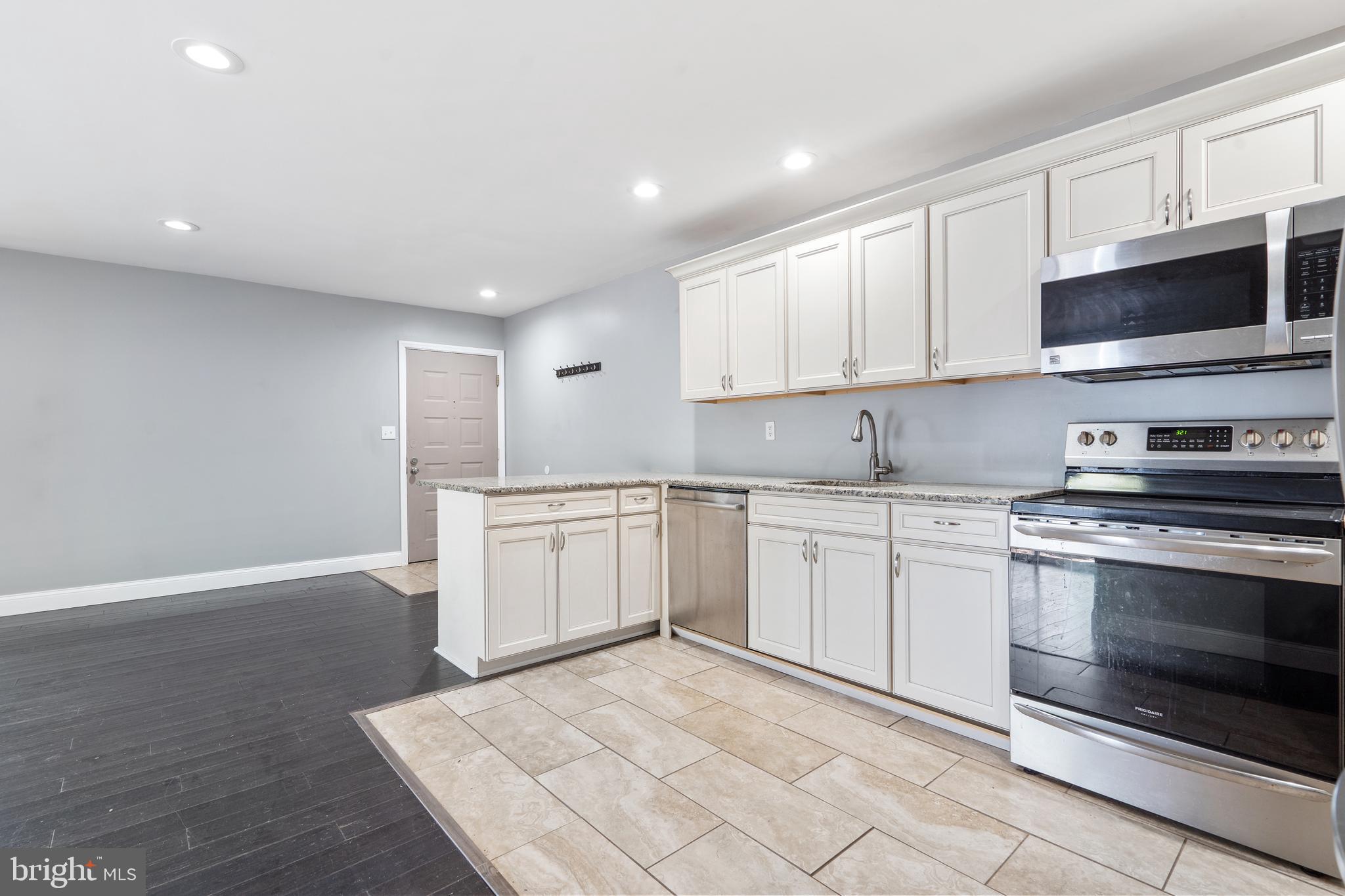 25 S CHURCH ROAD 161