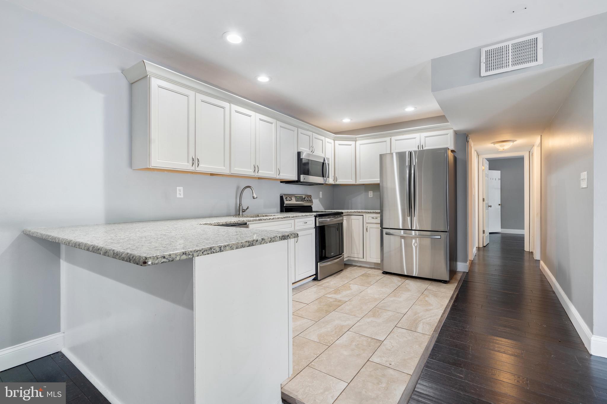 25 S CHURCH ROAD 161